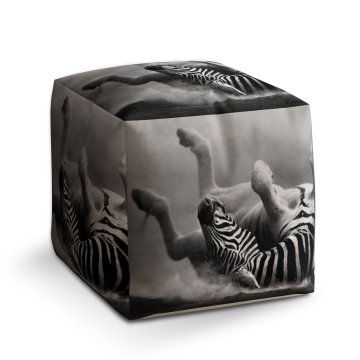 Taburet Cube Válející se zebra: 40x40x40 cm
