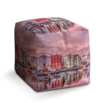 Taburet Cube Barevné domky na pobřeží:…